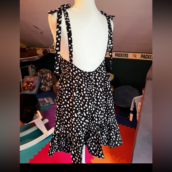 Pokadot dress - Picture 2 of 2